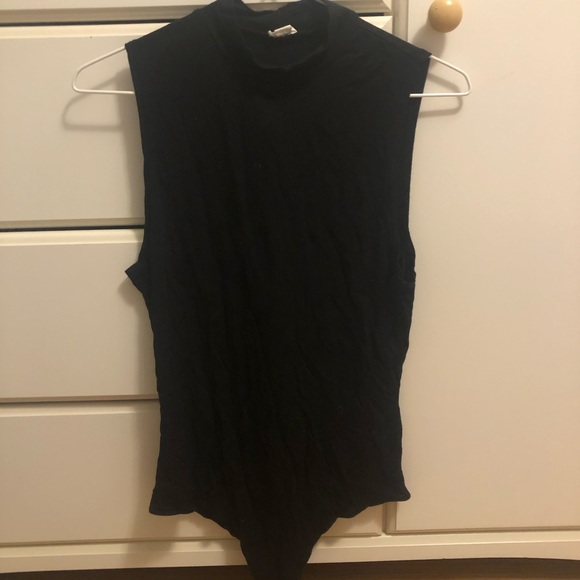 cropped neck turtleneck bodysuit - Picture 1 of 2